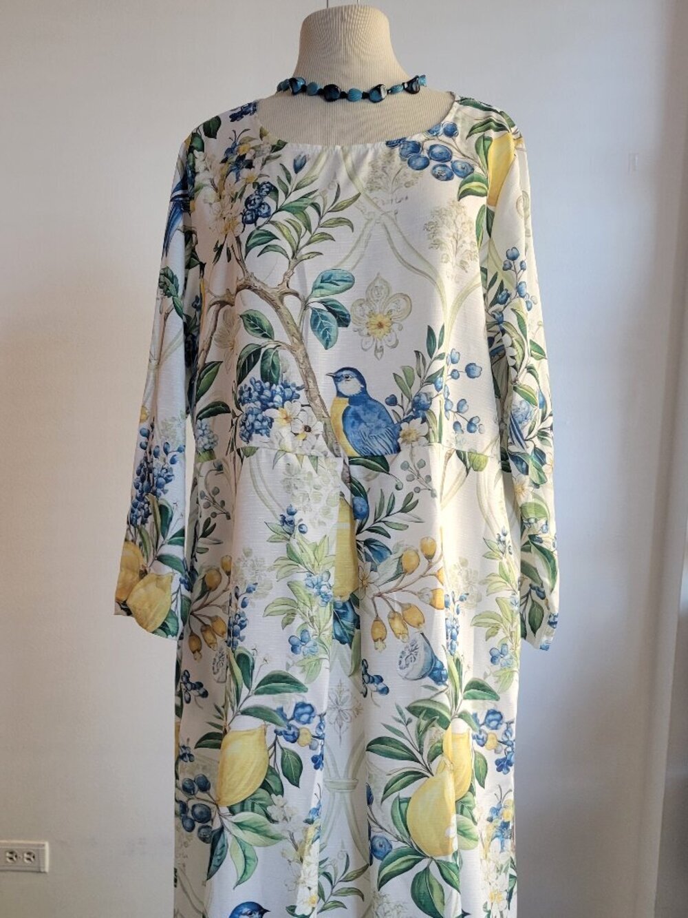 Lemon Tree Floral Bird Fantasy Maxi Dress (Size: XL)